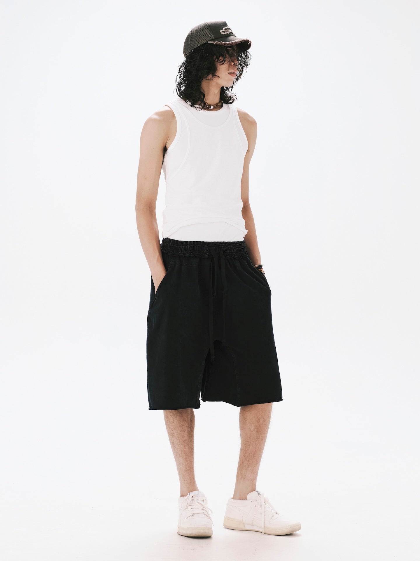 WASHED SWEAT SHORTS BLACK