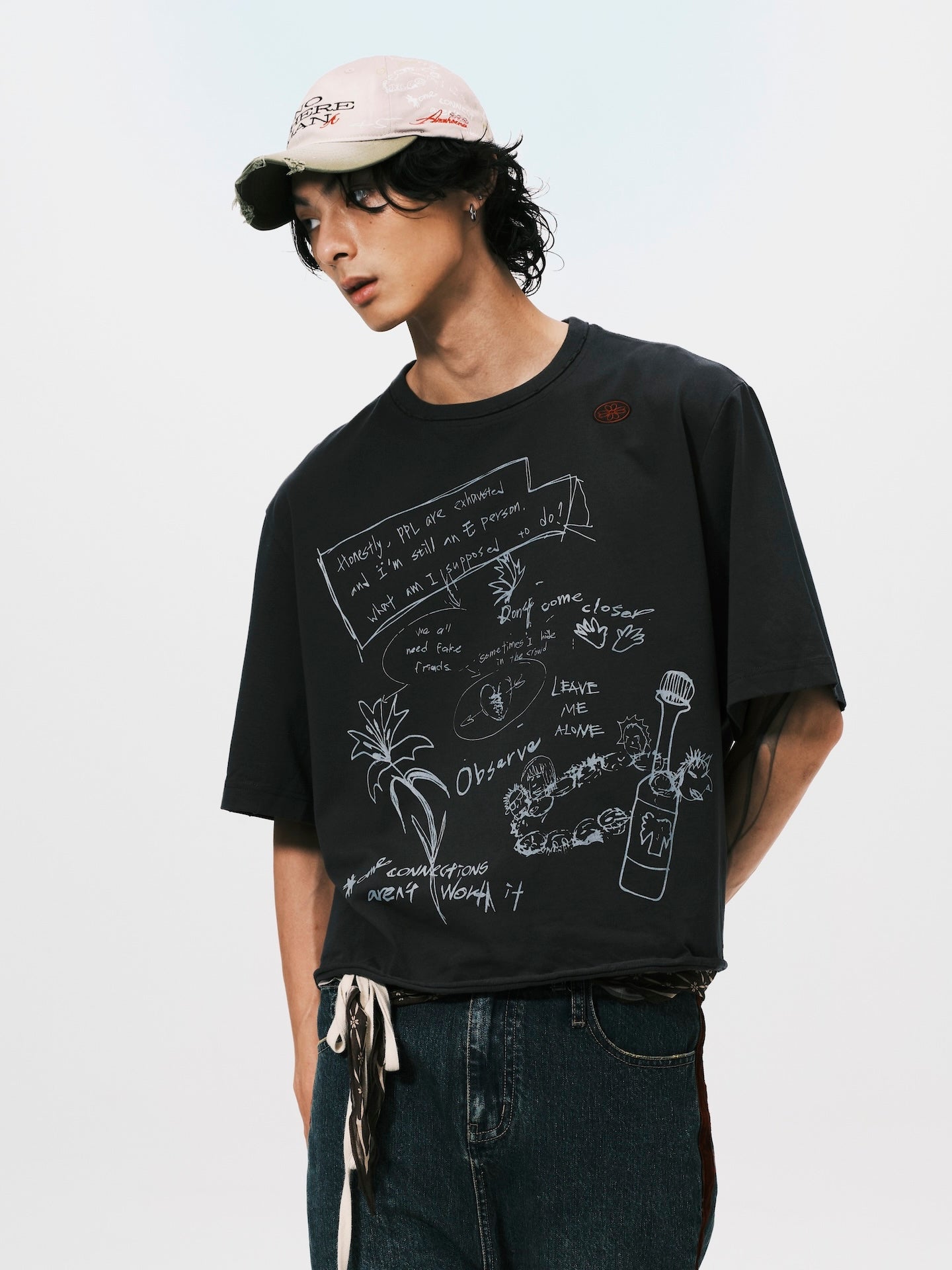 WASHED SKETCH CROPPED TEE BLACK
