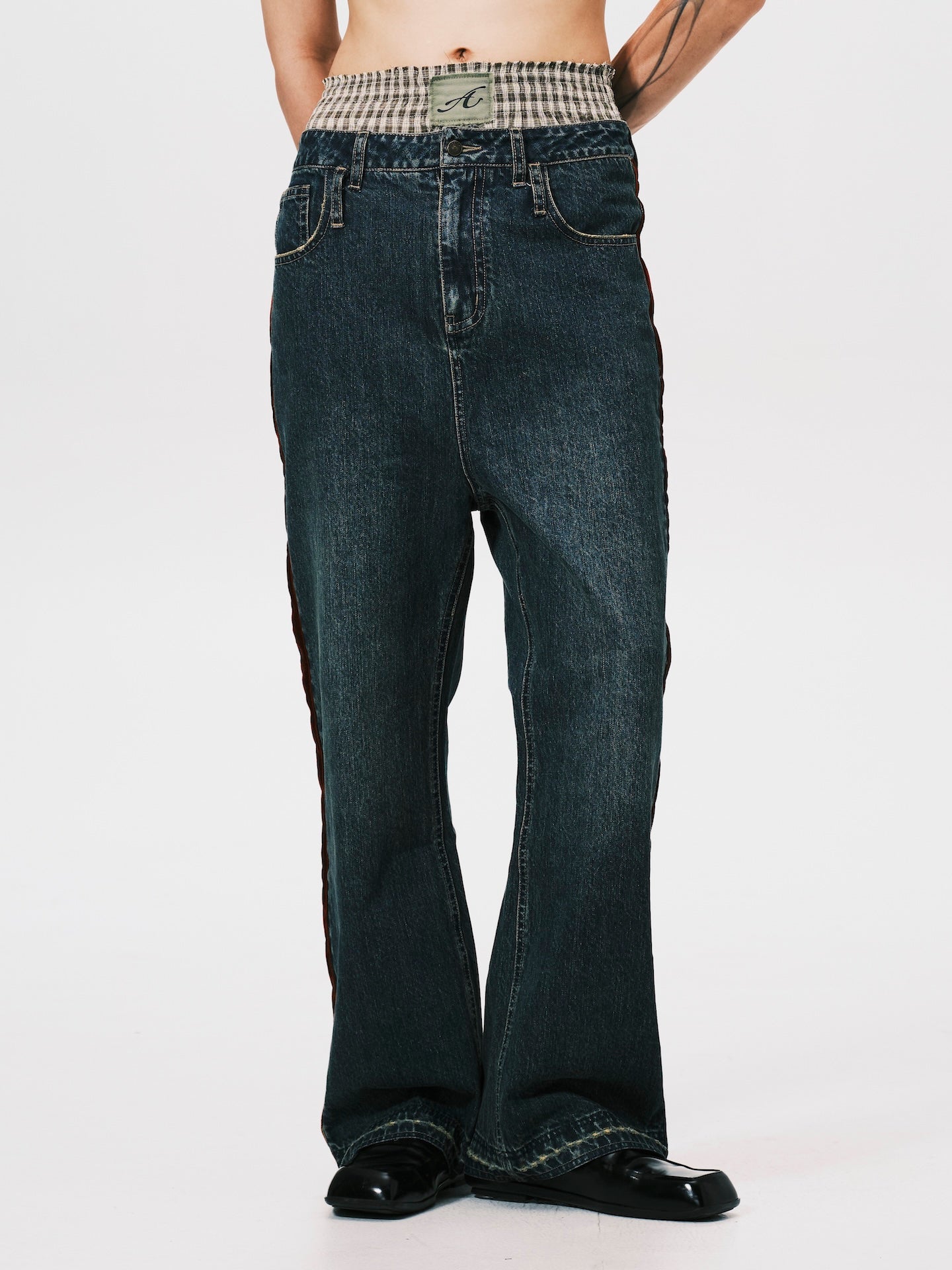 STRIPE BOOT CUT JEANS BLUE (PRE ORDER)
