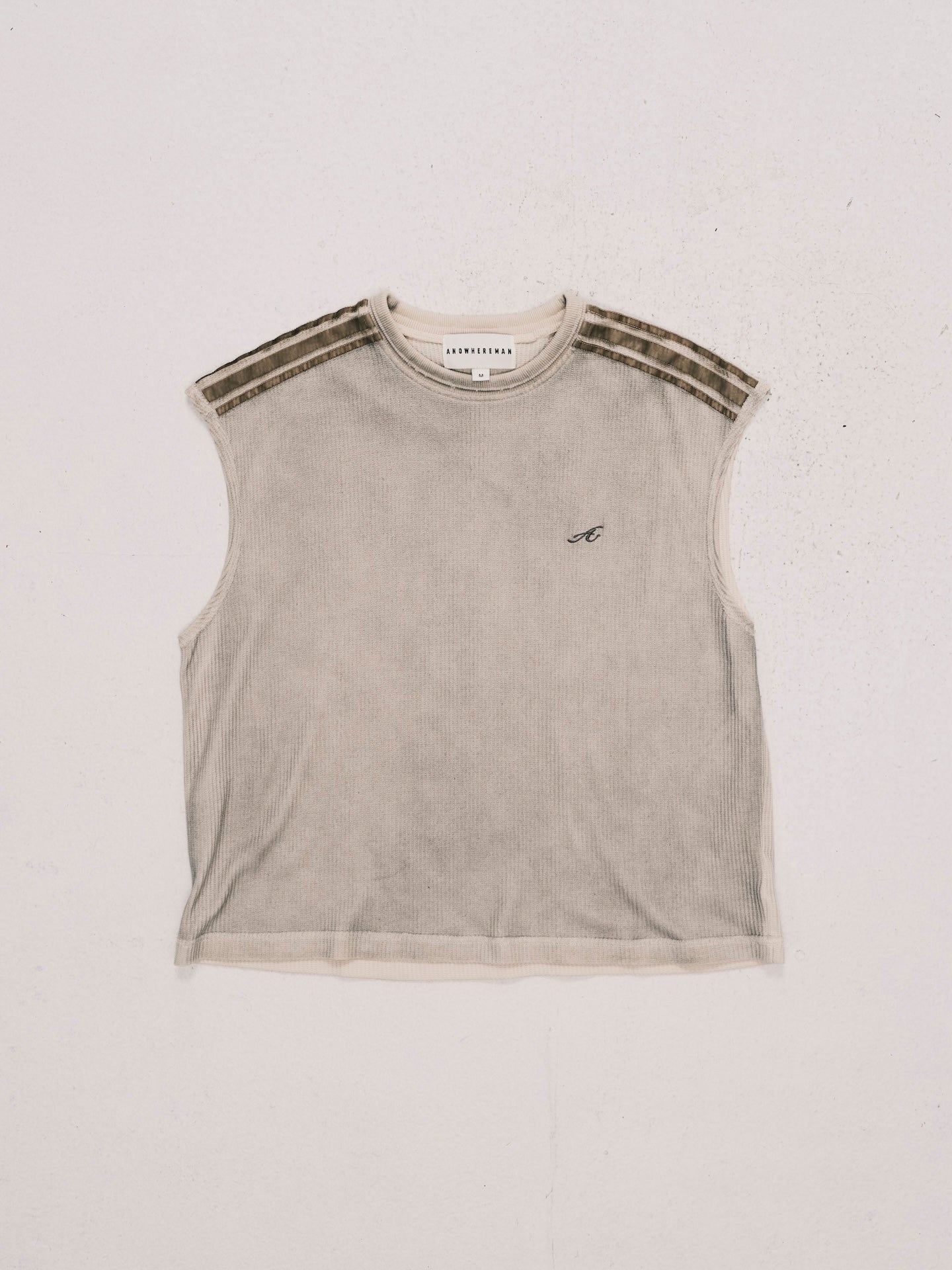WASHED WAFFLE SLEEVELESS TOP BEIGE