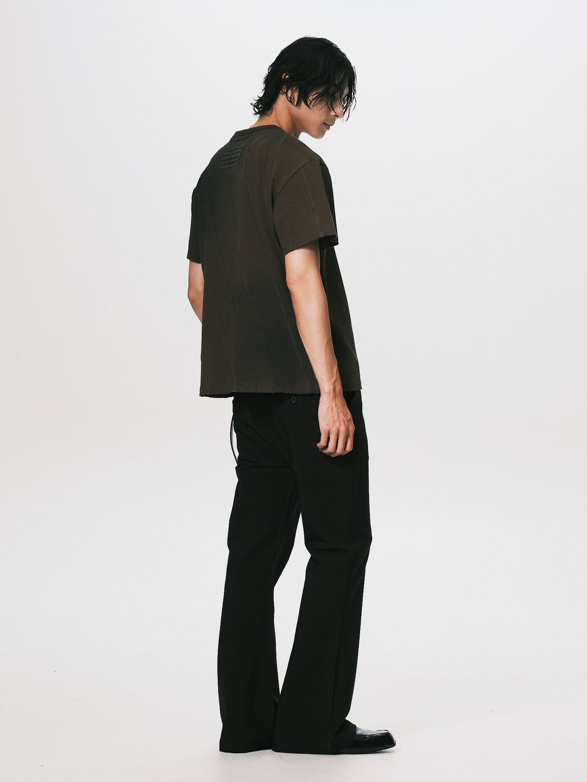 DIAGONAL CUT PRINT TEE OLIVE