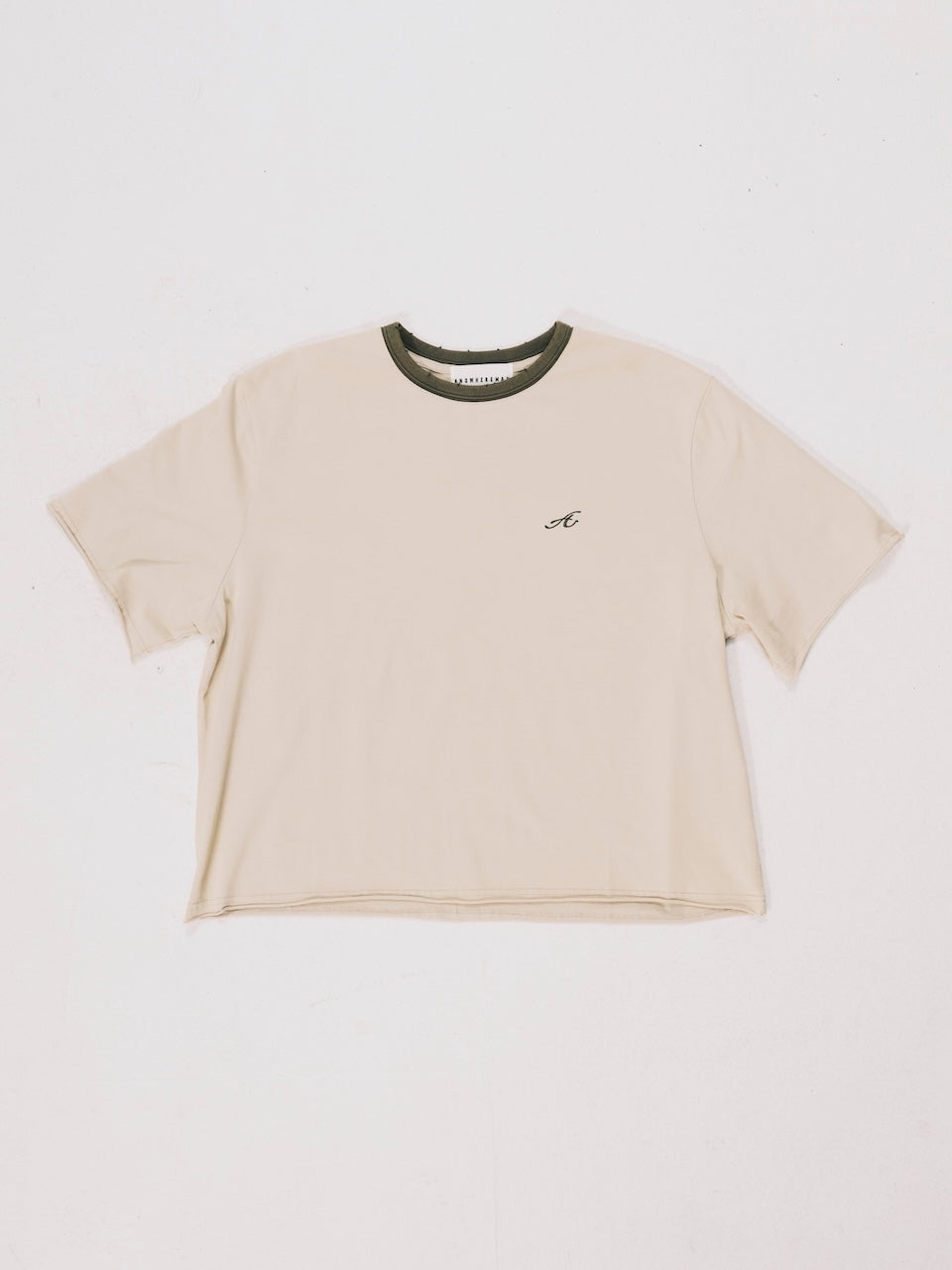 CONTRAST COLLAR CROPPED TEE BEIGE