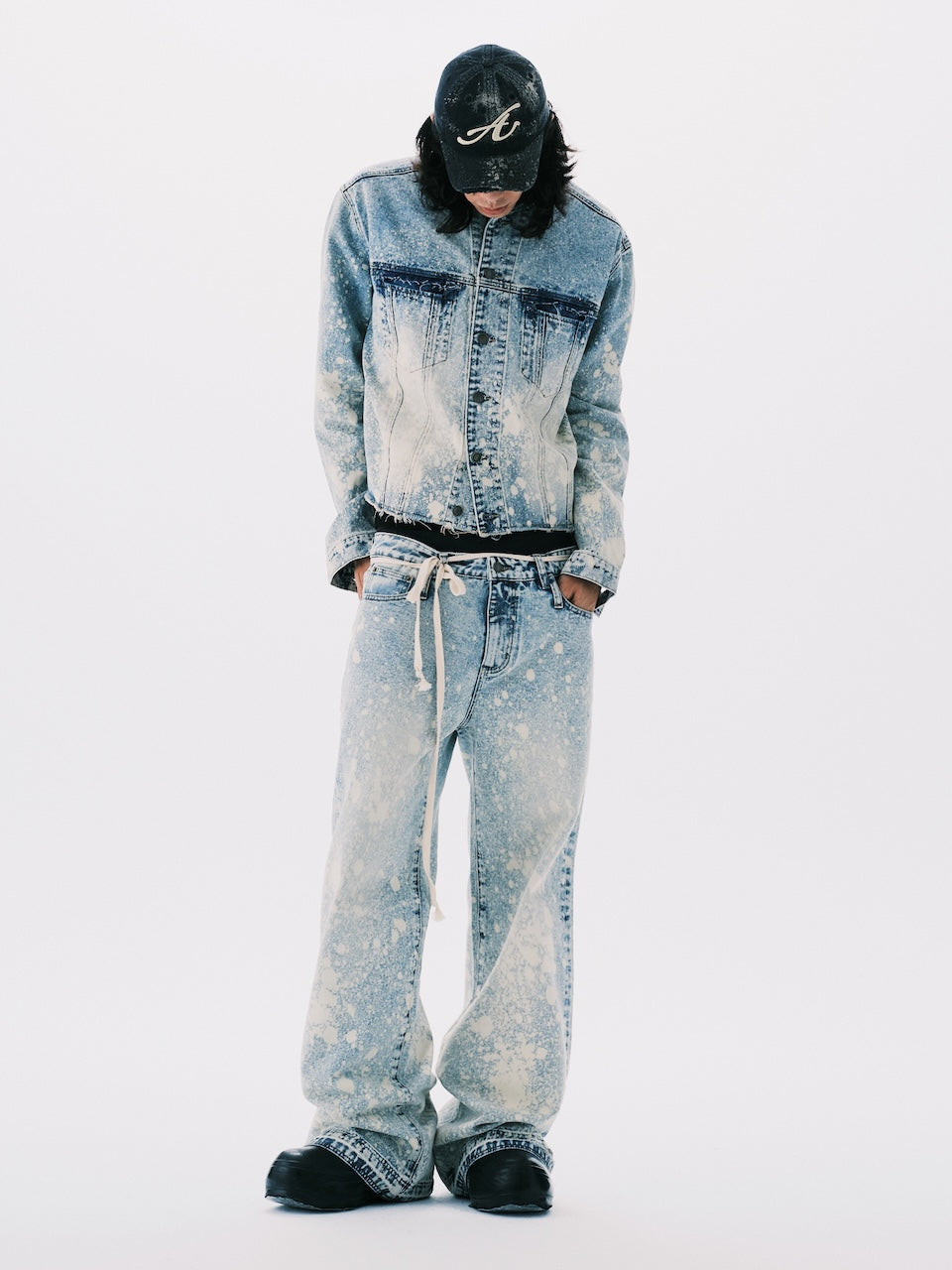 PAINT CROPPED DENIM JACKET BLUE