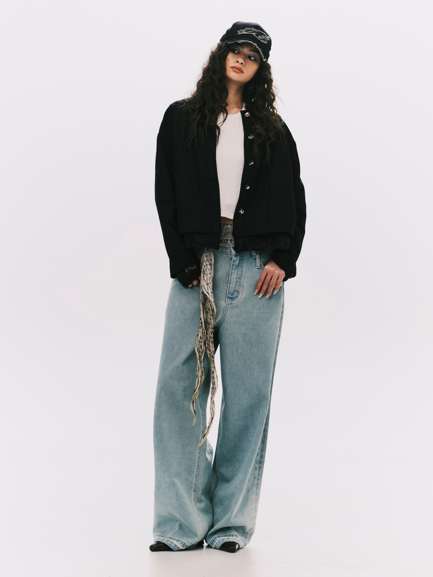 ROUND COLLAR LACE JACKET BLACK (WOMEN) PRE-ORDER