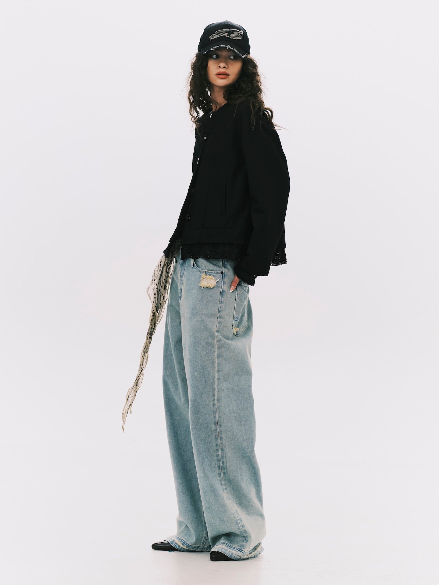 ROUND COLLAR LACE JACKET BLACK (WOMEN) PRE-ORDER