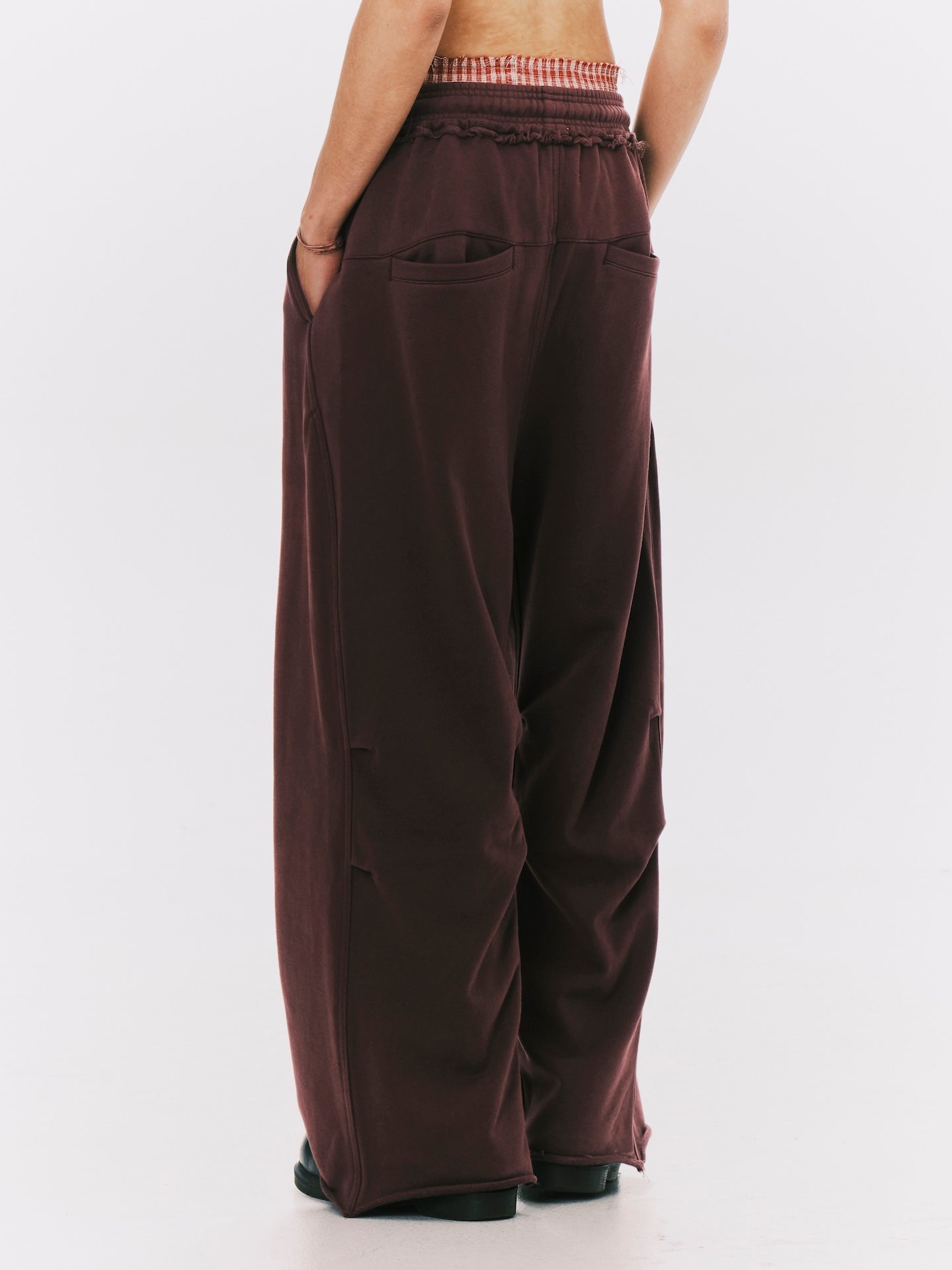 WASHED WIDE LEG SWEATPANTS BROWN