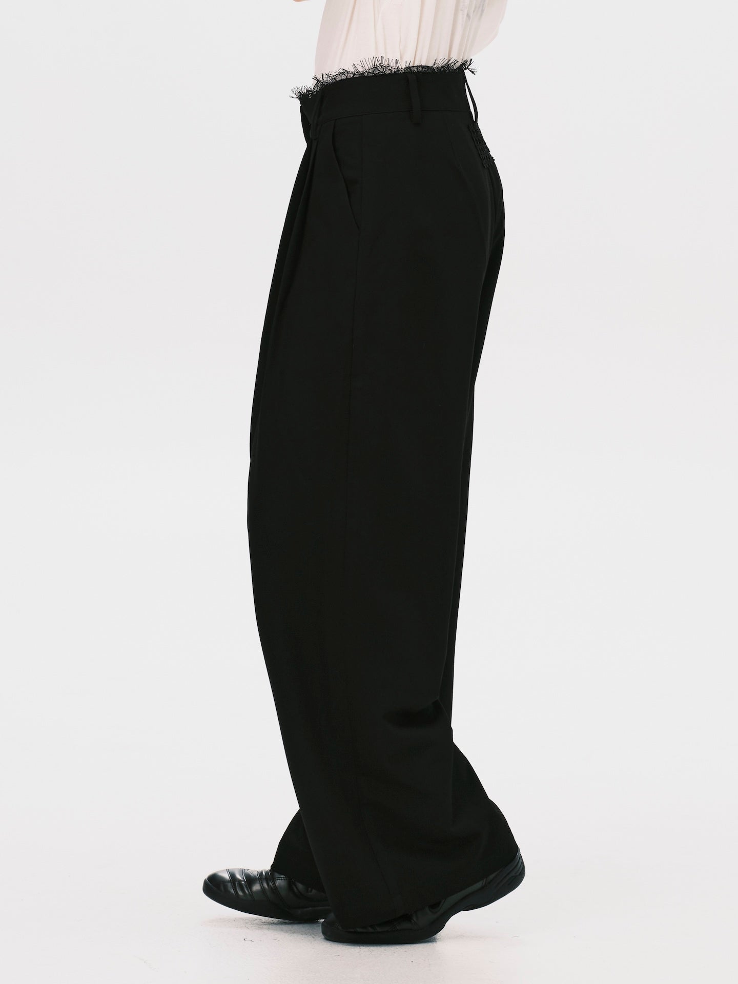 LACE PLEATED TROUSERS BLACK (WOMEN)