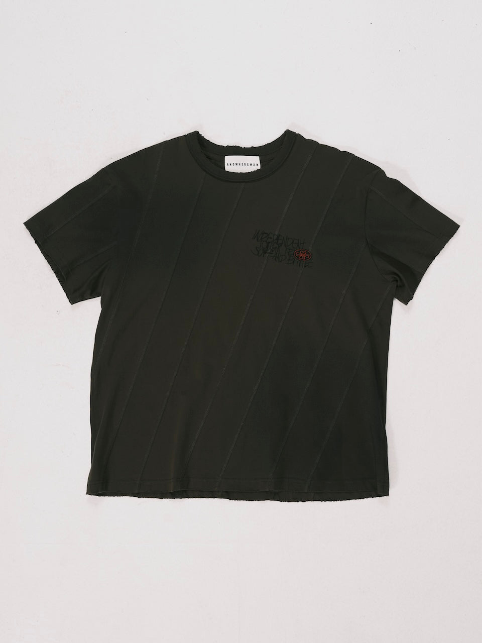 DIAGONAL CUT PRINT TEE OLIVE